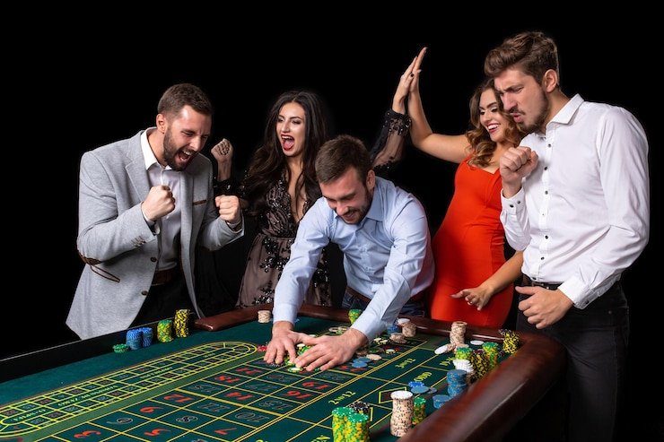 Pragmatic Play live dealer table interface on milo4d login mobile app